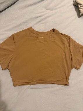 SKIMS Cropped Crew Tee in Caramel
